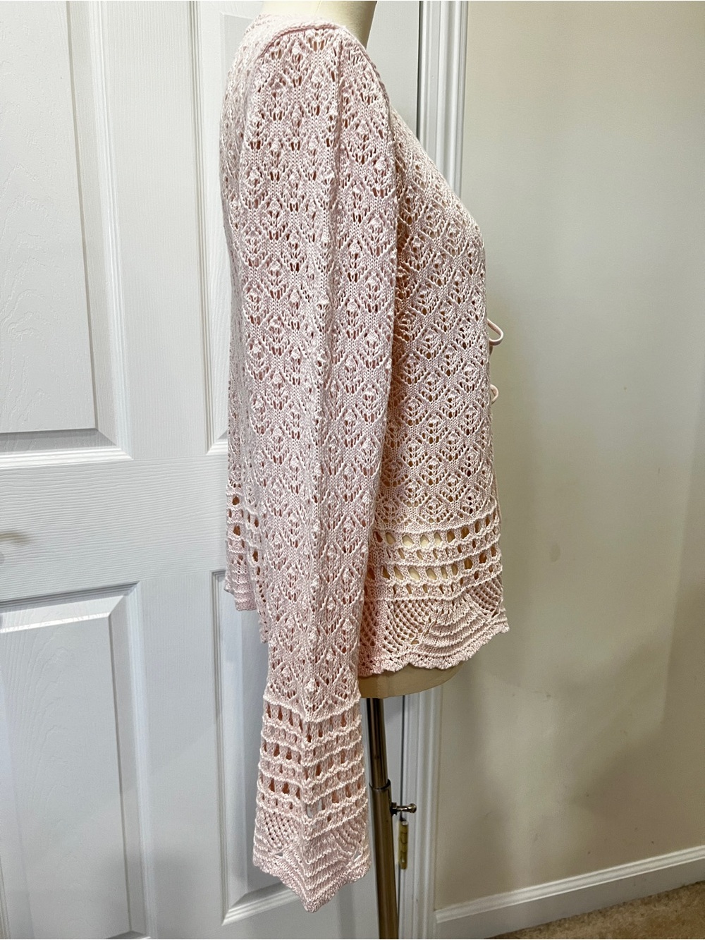 Crochet Bell Sleeve Sweater Front Tie Closure Light Pink Size Large Cotton Knit - Picture 5 of 12